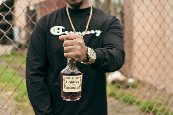 sphoto, sphotohi, sphotohawaii, hawaii, sphoto.com, sphotohi.com, sphotohawaii.com, pass the henny, hennessy, cognac, street wear, streetwear, street wear fashion, fashion, photography, street photography, fashion photography